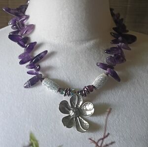 Vintage Amythest Gemstone with Rhinestone Beaded Necklace 18 Inches